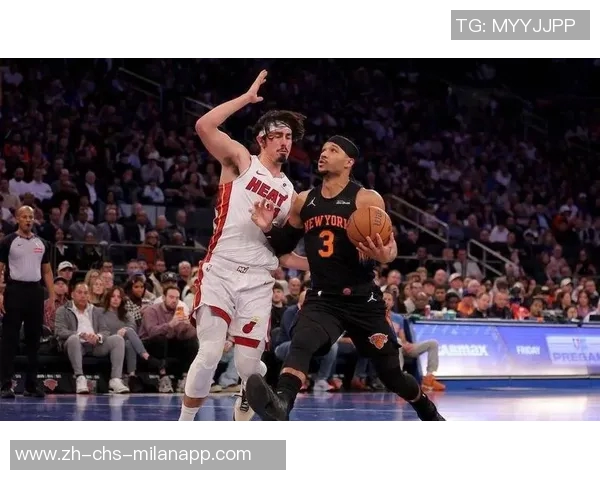 尼克斯与热火精彩对决视频回顾全场亮点与精彩瞬间分享