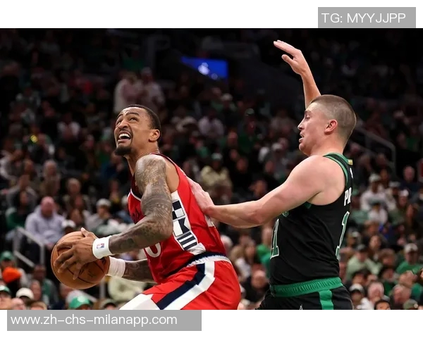 篮网与雄鹿激战正酣球星对决引爆全场激情与悬念 篮网与雄鹿激战正酣球星对决引爆全场激情与悬念